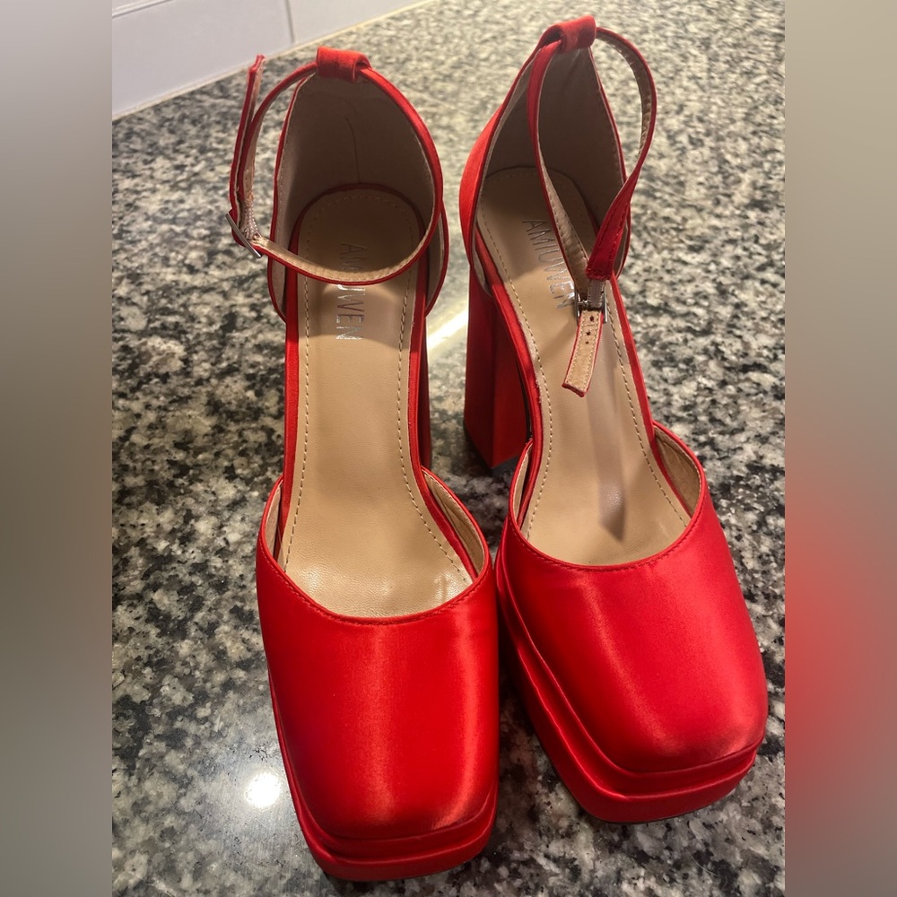 Amiuwen Red Satin Platform Heels